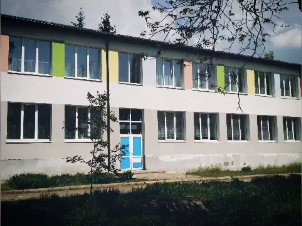 Vyvodove Gymnasium in peacetime.